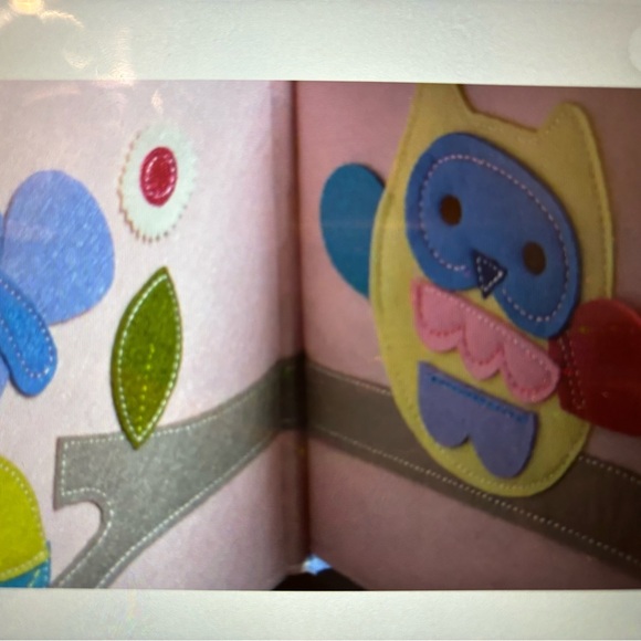 NWT Jill McDonald Baby Book - So Cute Cloth Baby Book, Gibby & Libby - Picture 6 of 10